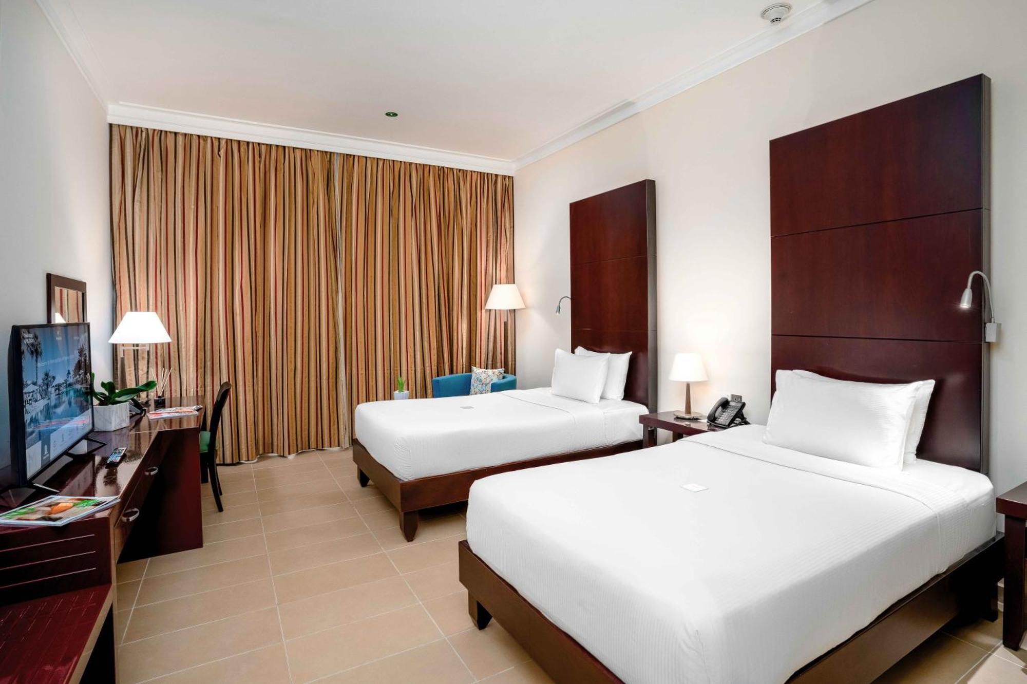Millennium Al Mafraq Hotel